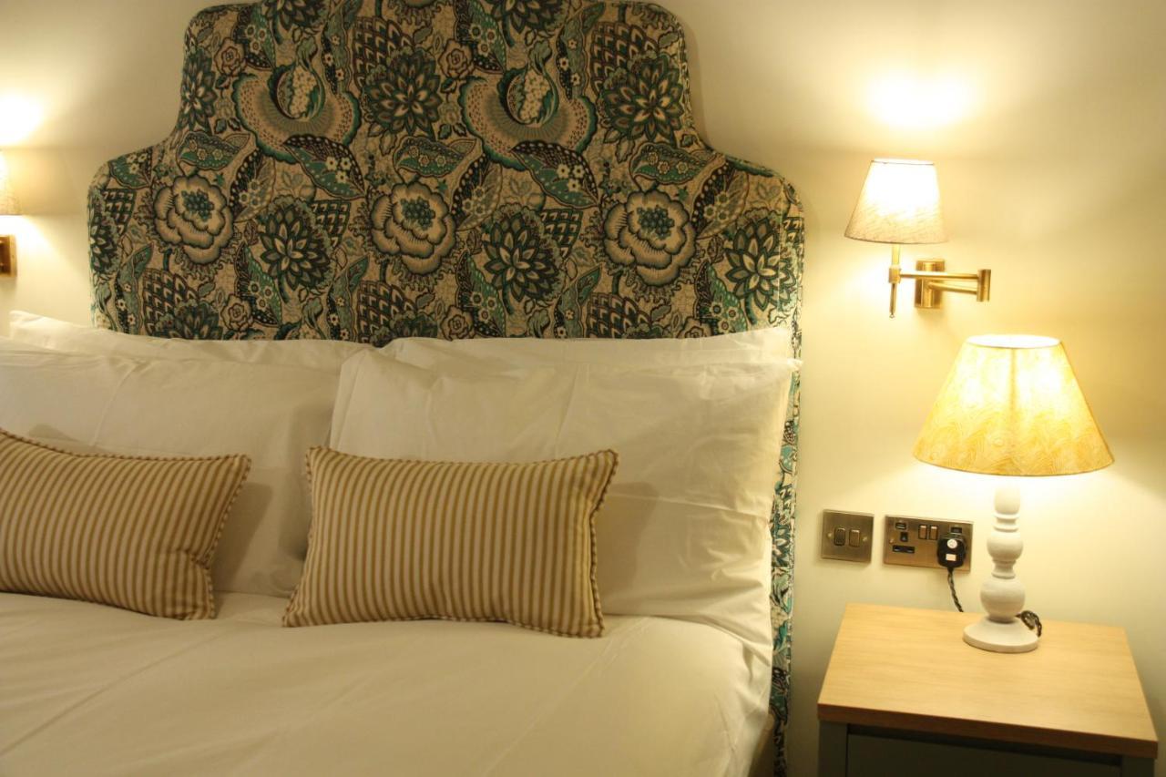 The Bell Hotel,